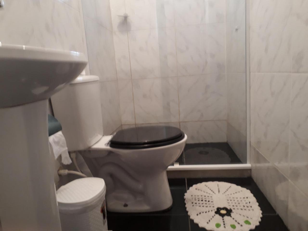 Quartos Em Casa Caxias - Pousada Paraíso Duque de Caxias Exterior foto